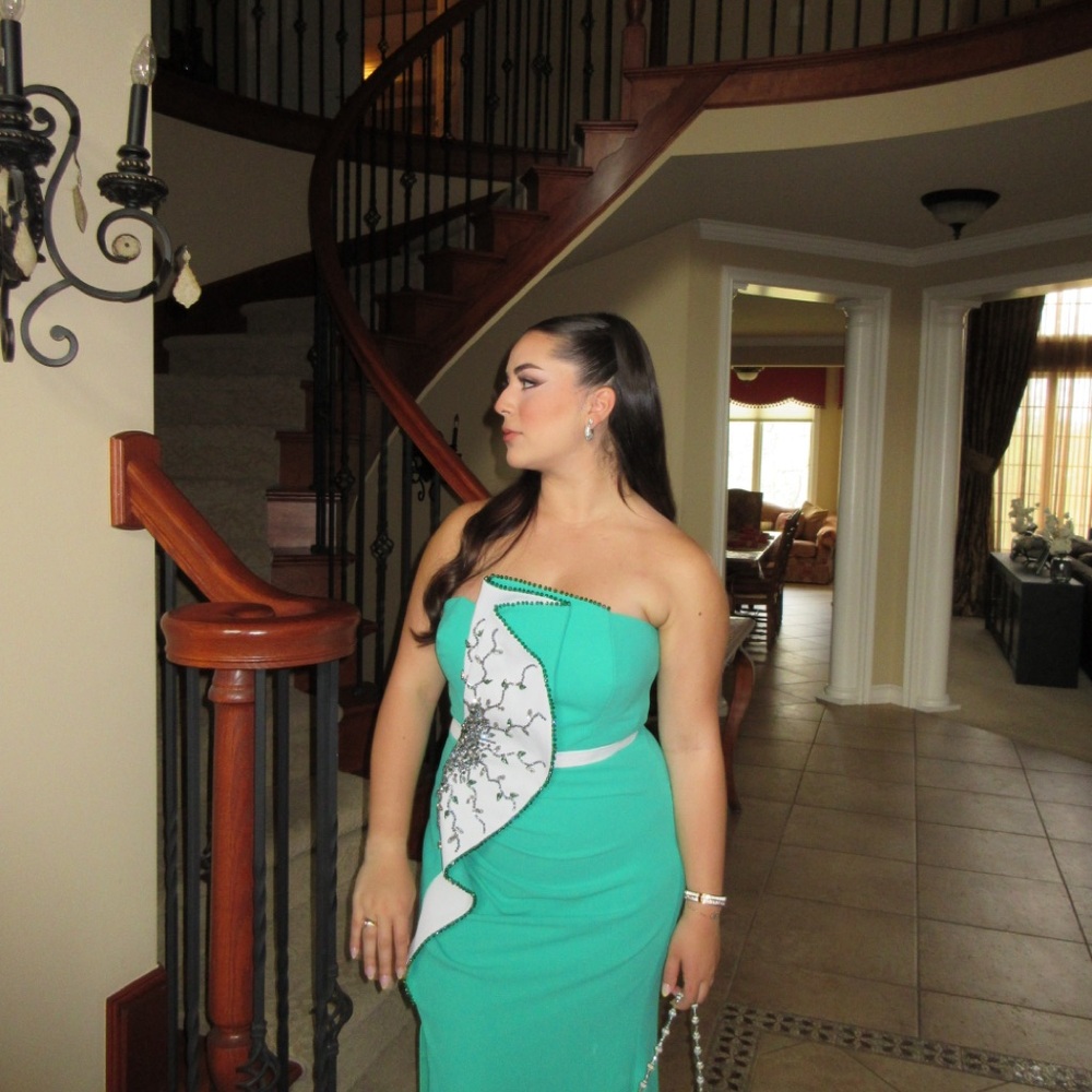 Elegant Green Strapless Dress